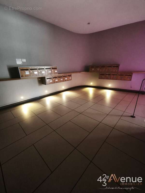 Appartement à SAINT-ETIENNE