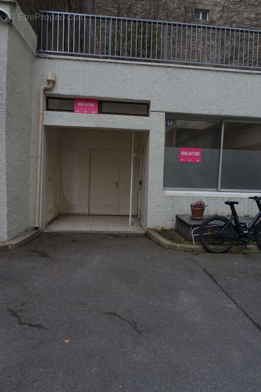 Entrepot sur 2 niveaux - paris 12 - photo 4