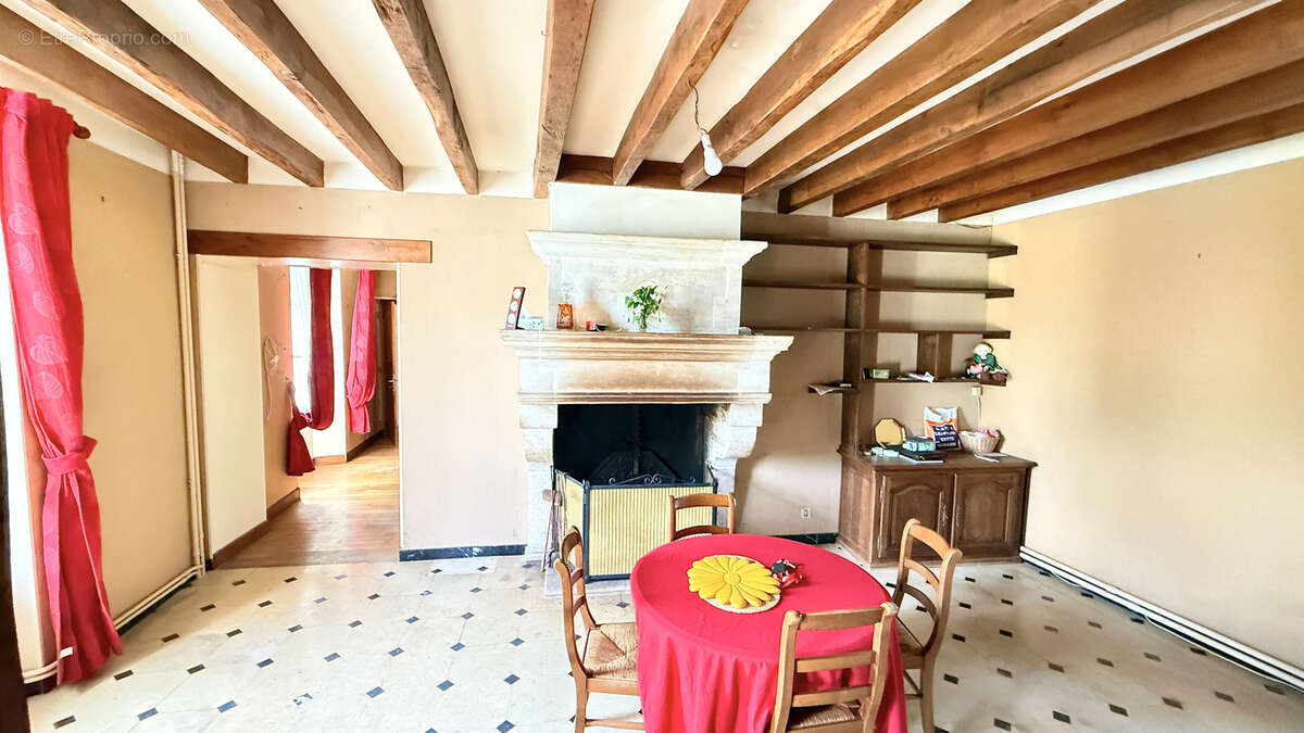 Maison à LA FERTE-GAUCHER