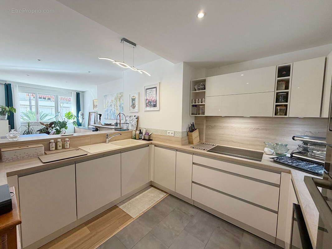 Appartement à HYERES