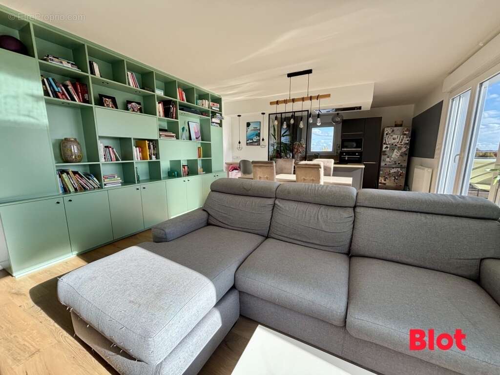 Appartement à CHARTRES-DE-BRETAGNE