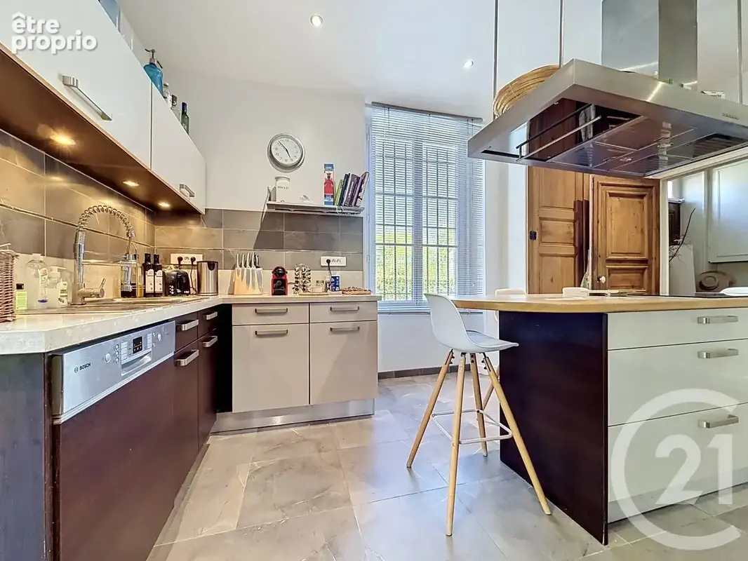 Maison 7 pièces 244 m² à vendre à Fontenailles (77370) - photo 4