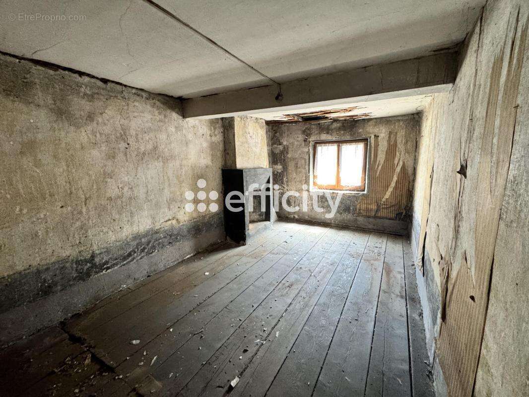 Maison à SAINT-VALLIER