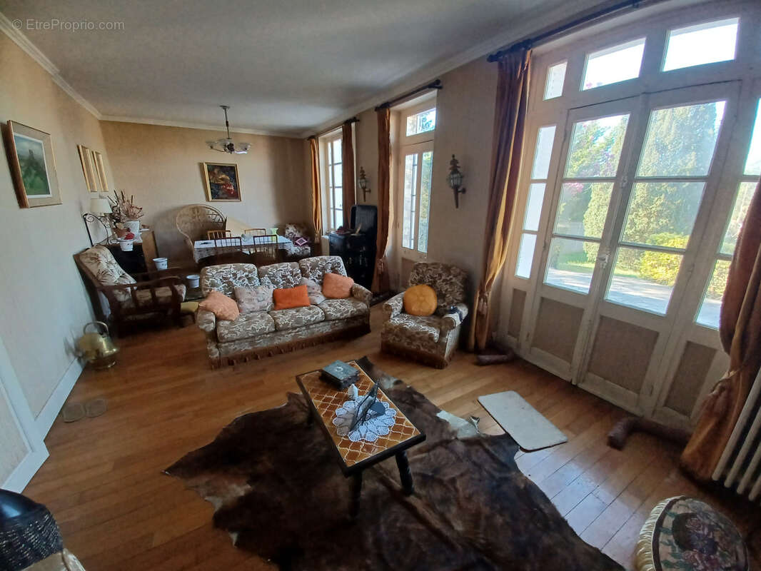 Maison à LA CHARITE-SUR-LOIRE