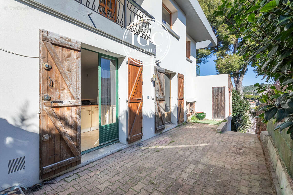 Maison à CARRY-LE-ROUET