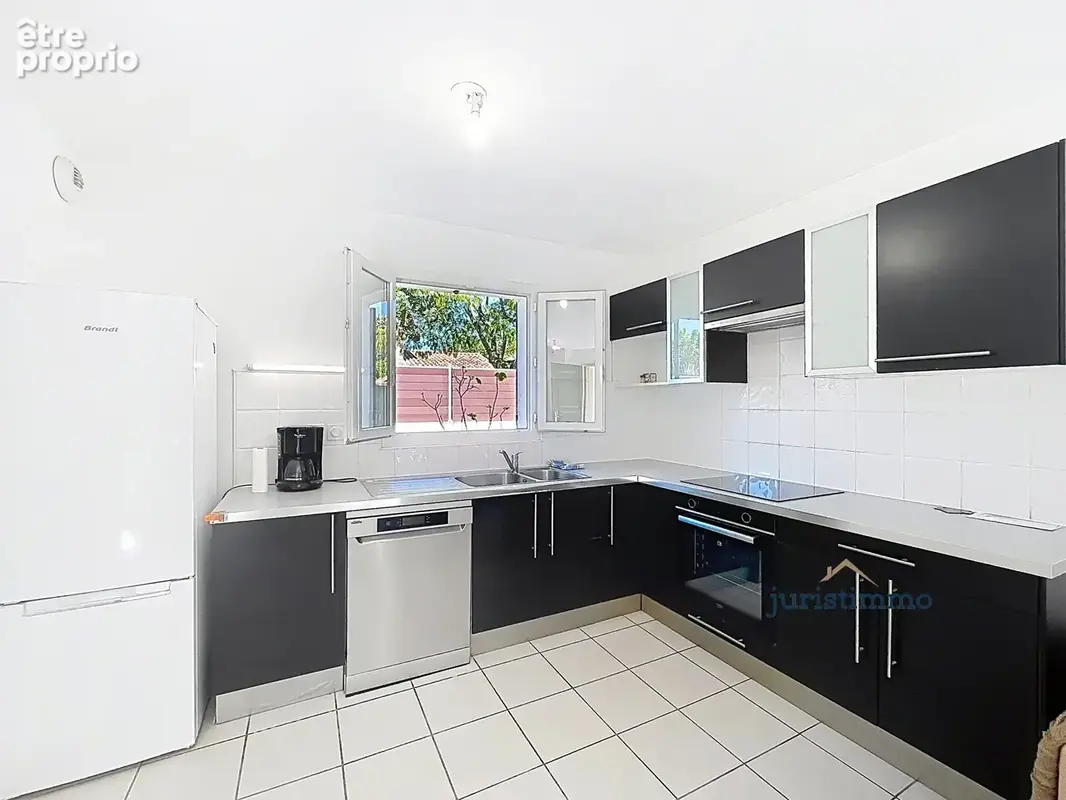 Charmante maison avec 3 chambres, jardin arboré et climatisation. - photo 23