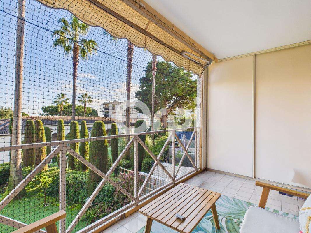 Appartement à MANDELIEU-LA-NAPOULE