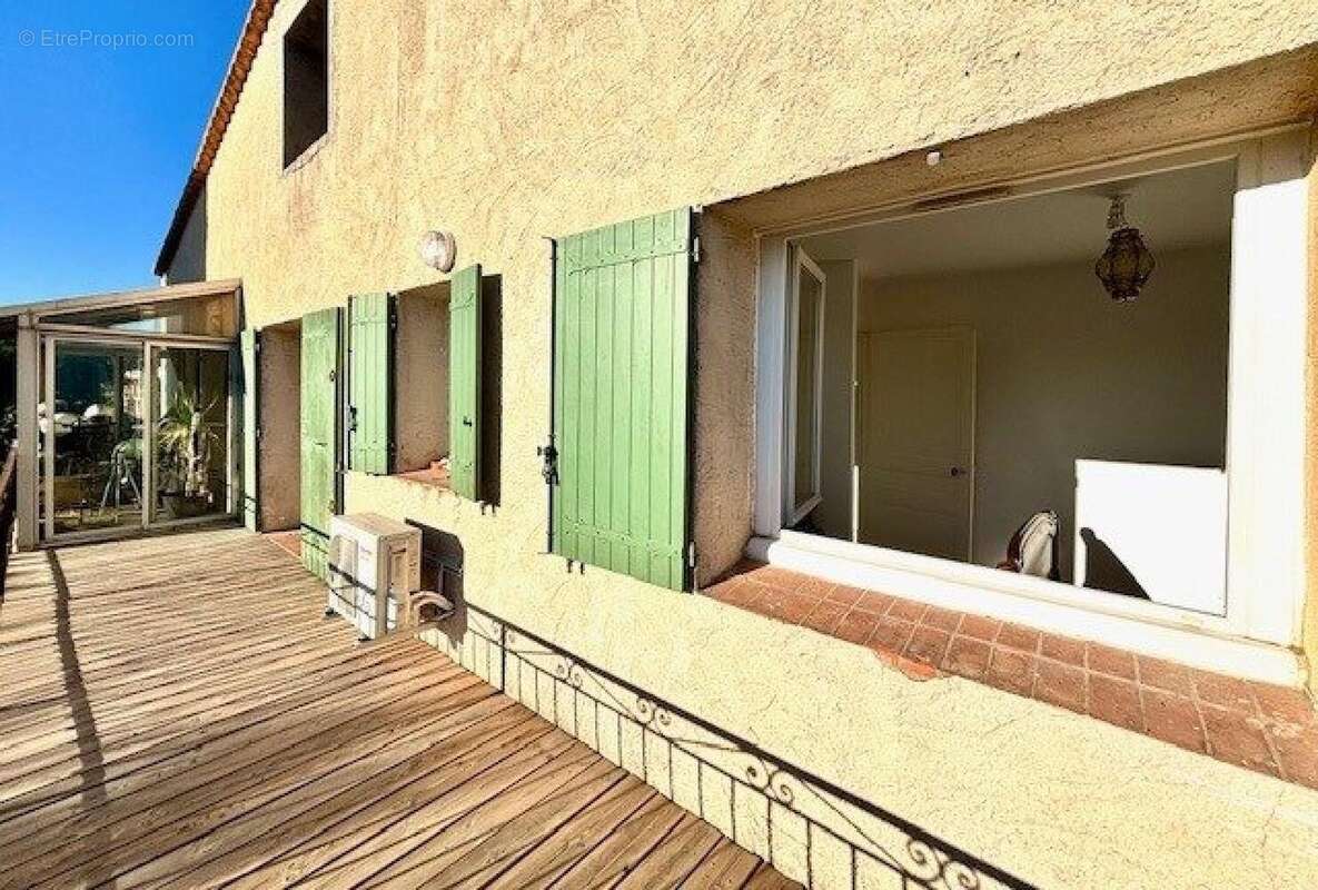 Photo 9 - Appartement à FREJUS