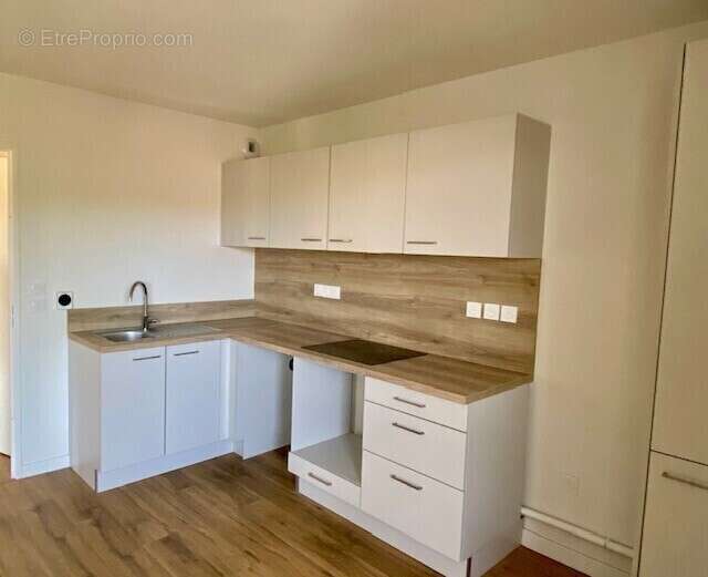 Appartement à BRUGUIERES