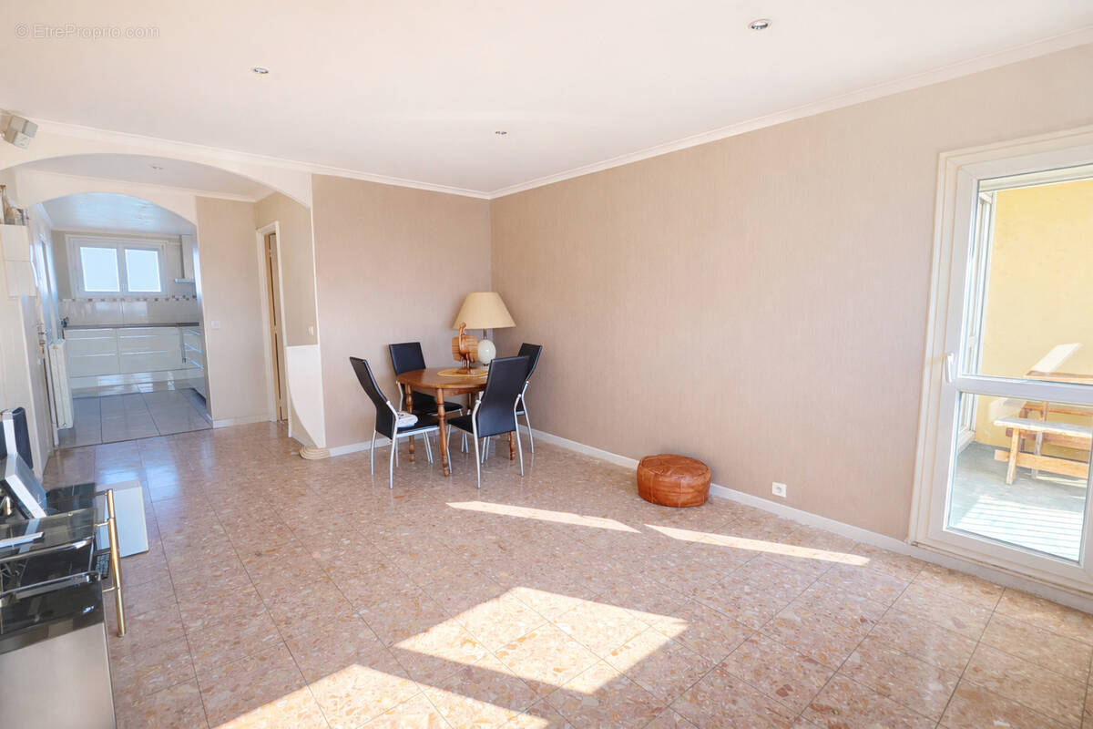 Appartement à NEUILLY-SUR-MARNE