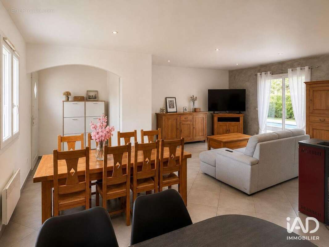Maison 100 m² à Saugnacq-Et-Muret  - photo 7