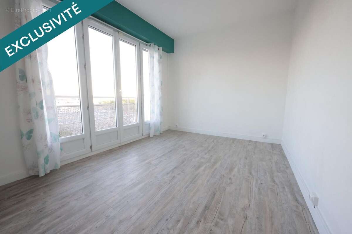 Appartement 71 m² à Chilly-Mazarin  - photo 3
