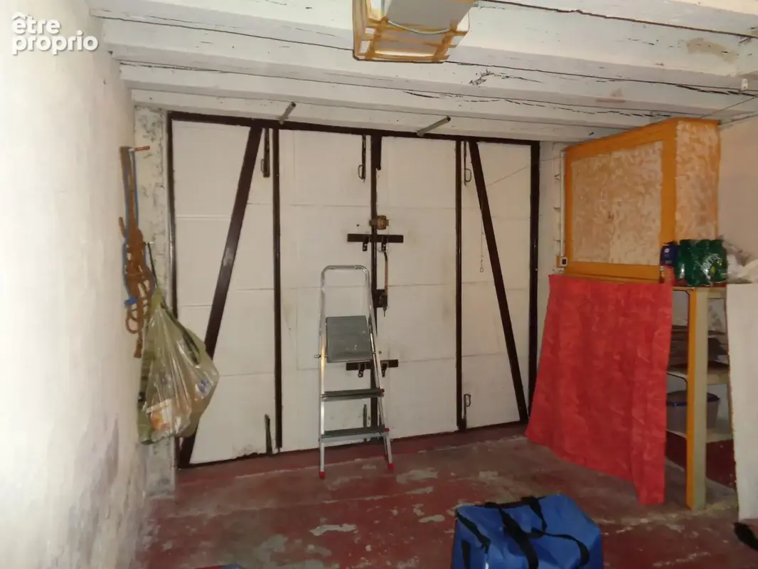 Maison à vendre 4 pièces BLENEAU (89) Maison au cœur du village de Bléneau, jardin et garage - photo 15