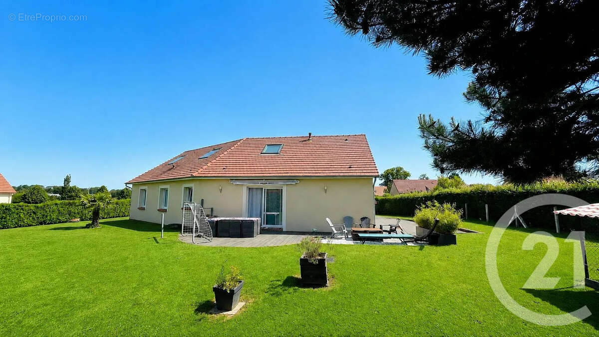 Maison 134 m² à Bernay  - photo 2