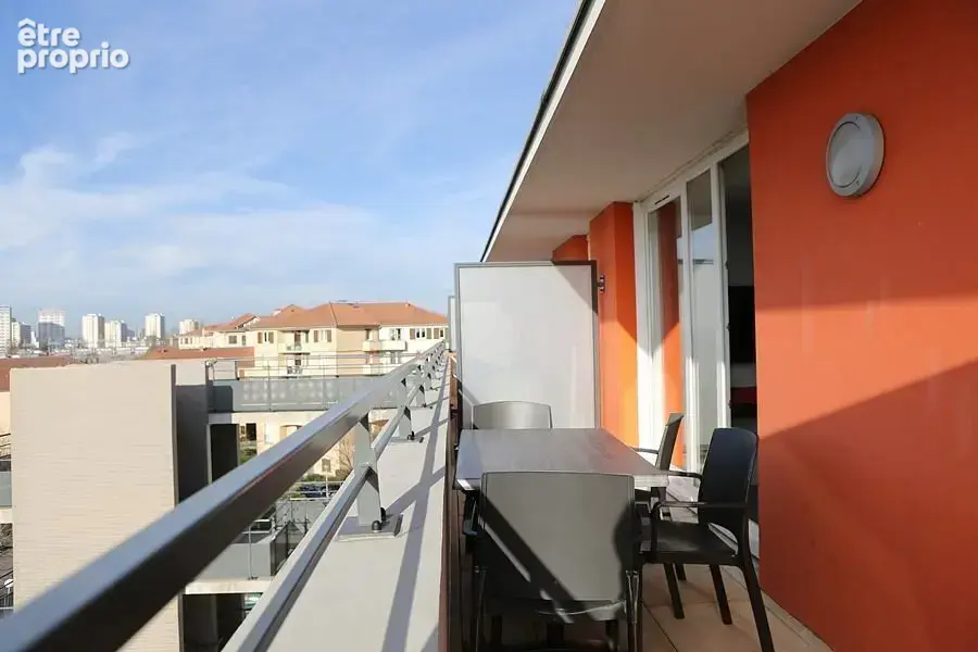 INVESTISSEMENT LOCATIF  CHEVILLY-LARUE  Résidence Le Fontainebleau Apparthotel Paris Sud *** - 7,18% de rentabilité - photo 6