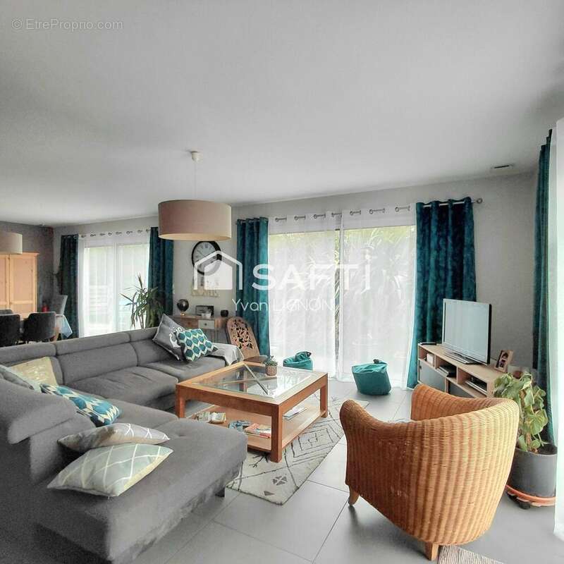 Maison 136 m² à La Turballe  - photo 4