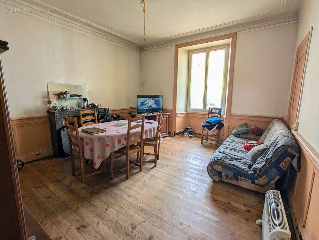 salon - Maison à LA CAMBE