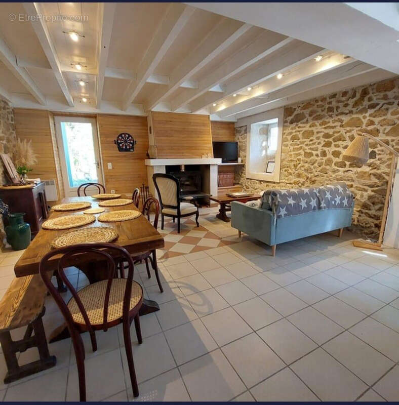 Maison à LASFAILLADES