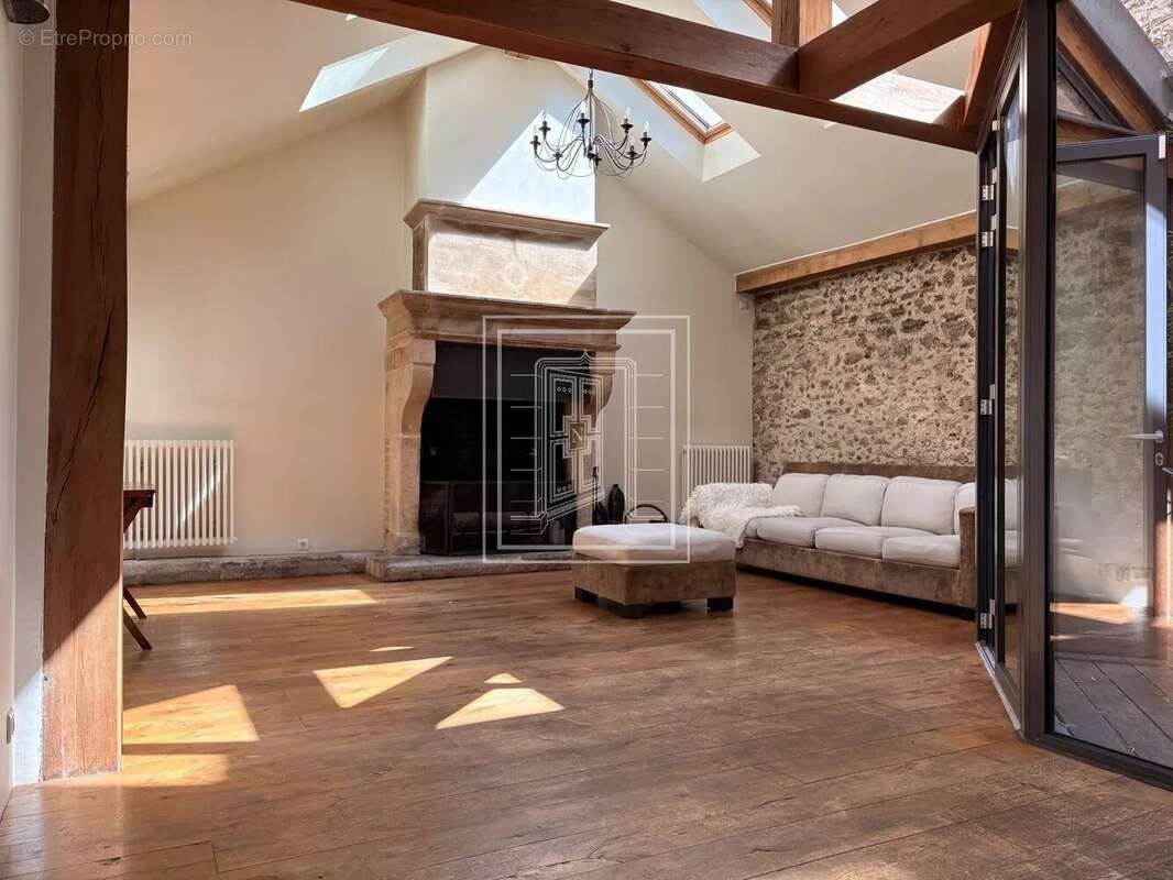 Maison à BOULOGNE-BILLANCOURT