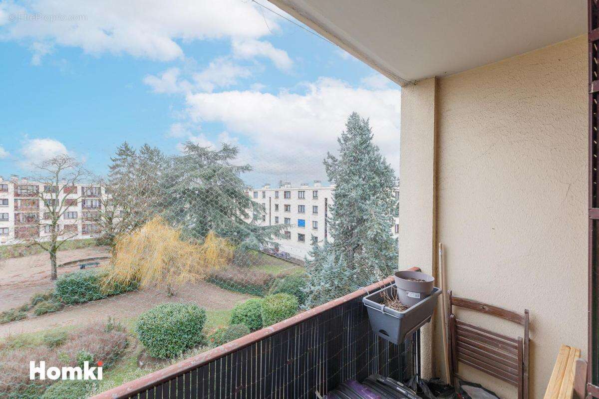 Appartement à GARGES-LES-GONESSE