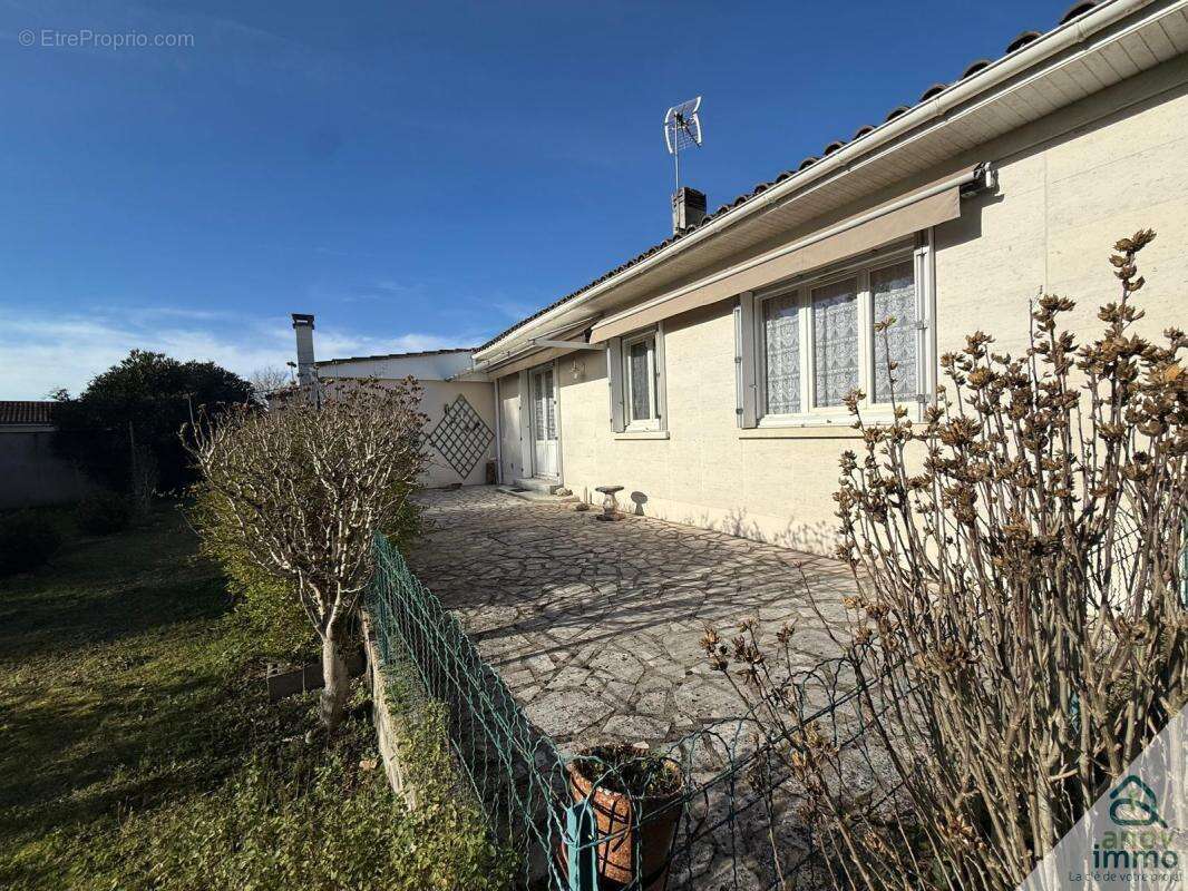 Maison à NERSAC