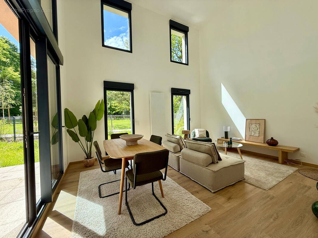 Appartement à PESSAC