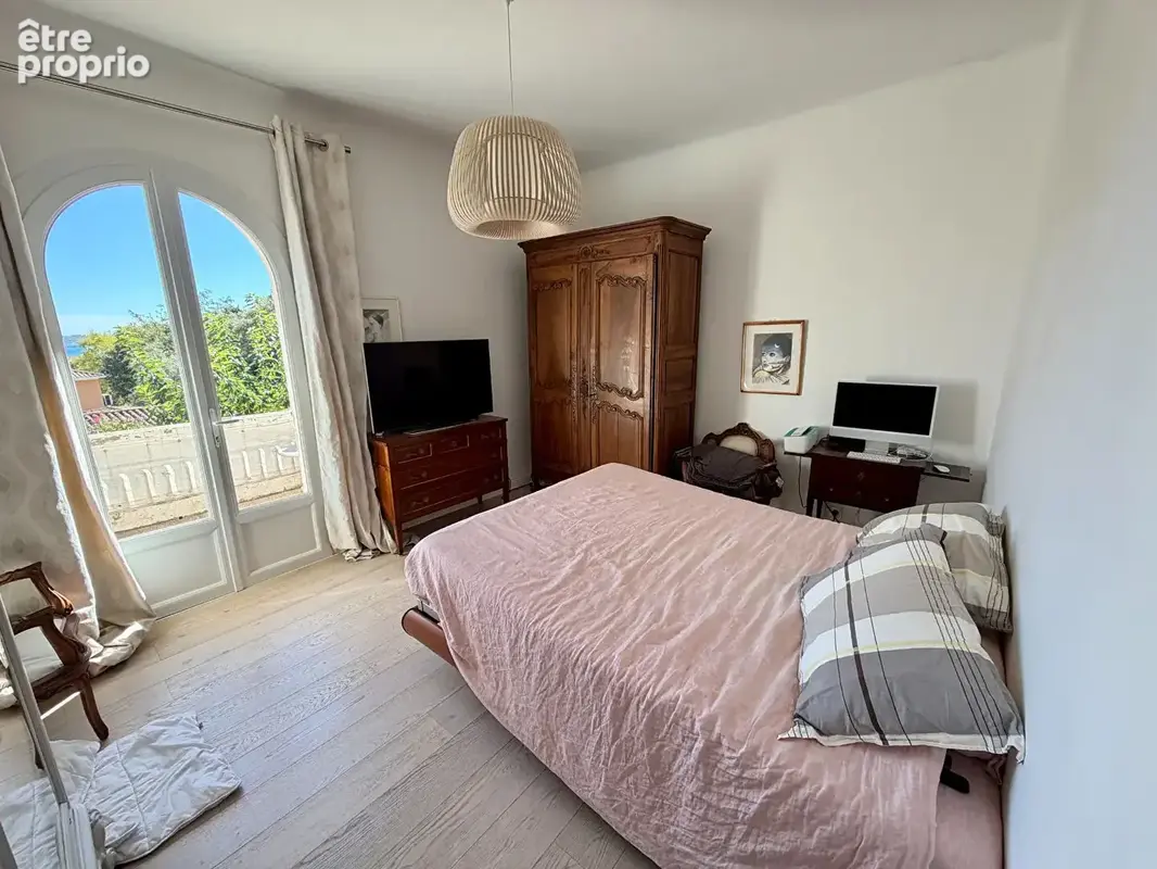Appartement Sanary Sur Mer 6 pièce(s) 164.75 m2 - photo 6