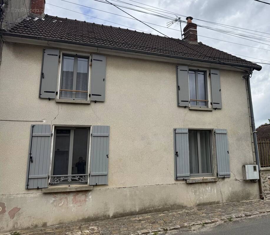 Appartement à LIZY-SUR-OURCQ