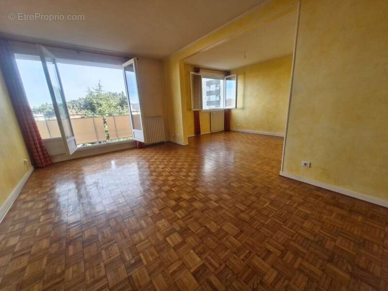 Appartement à FIRMINY