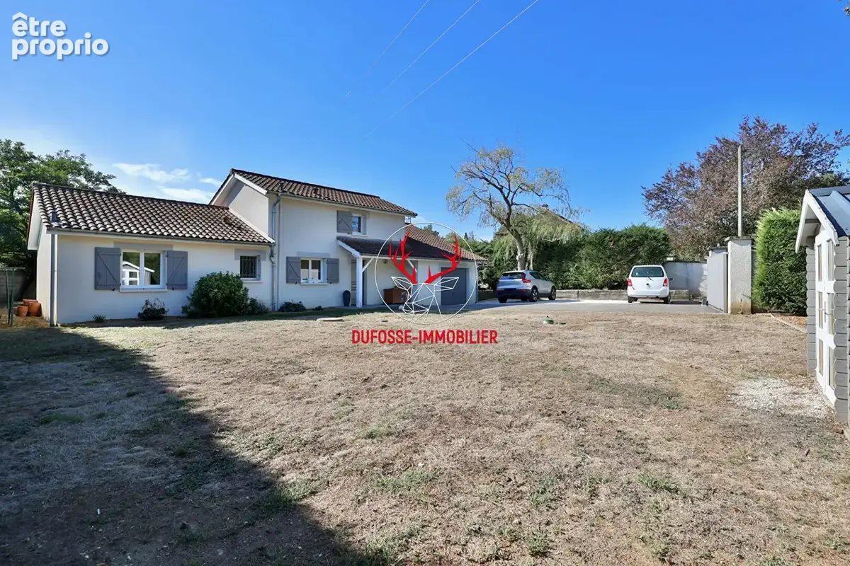 Maison de plain-pied 141 m² -  4 chambres - Piscine - photo 18