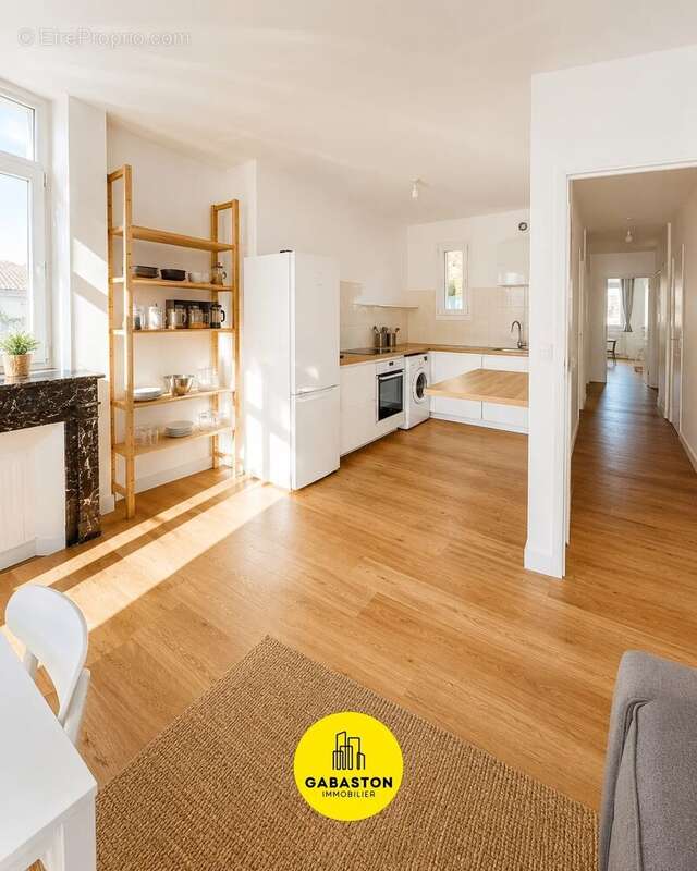 Appartement 90 m² à Marseille-2e  - photo 5