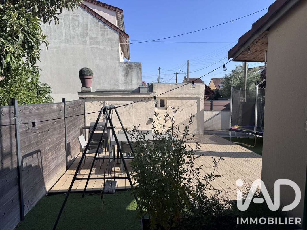Maison 70 m² à Argenteuil  - photo 2