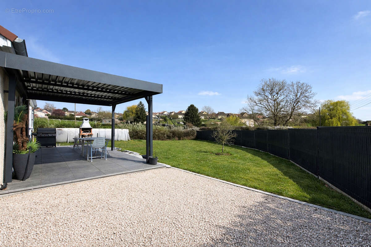 Maison à MONTCEAU-LES-MINES