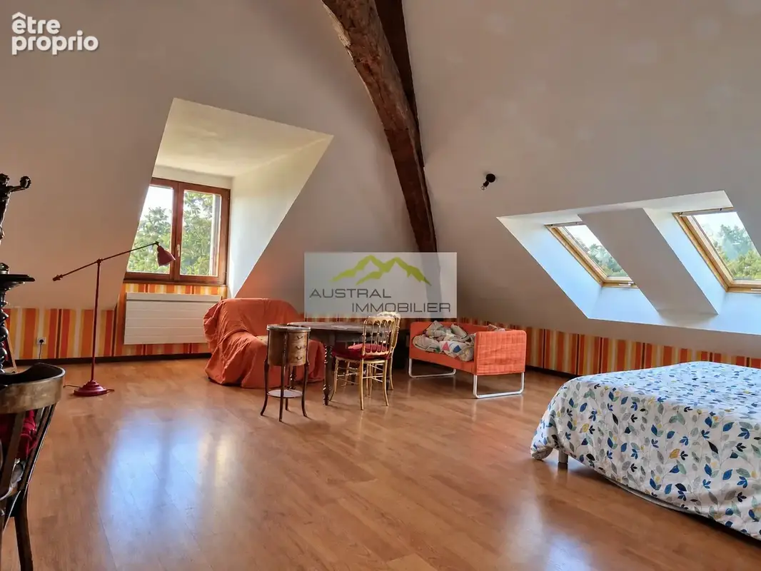 Maison de caractère de 166 m2 avec jardin arboré de 909 m2 et piscine ! - photo 11