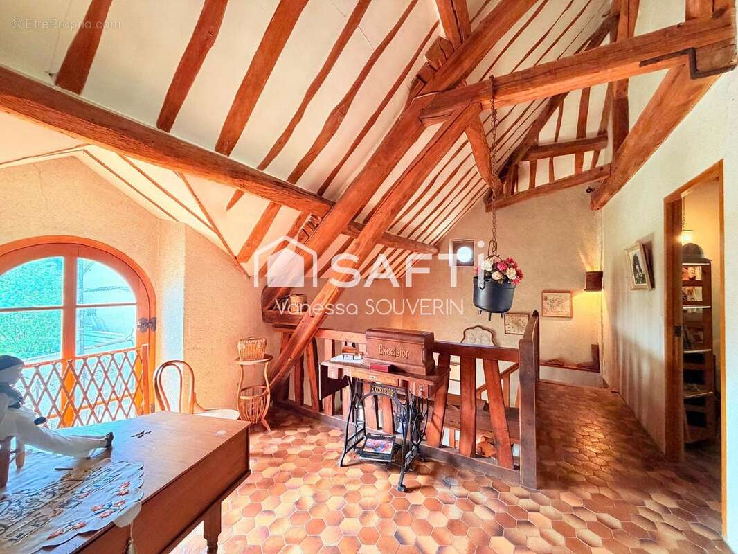 Photo 7 - Maison à THORIGNY-SUR-OREUSE