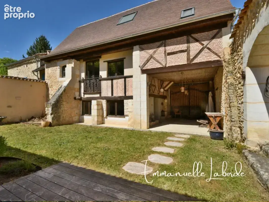 Maison à vendre 9 pièces saint georges de montclard (24) - photo 2