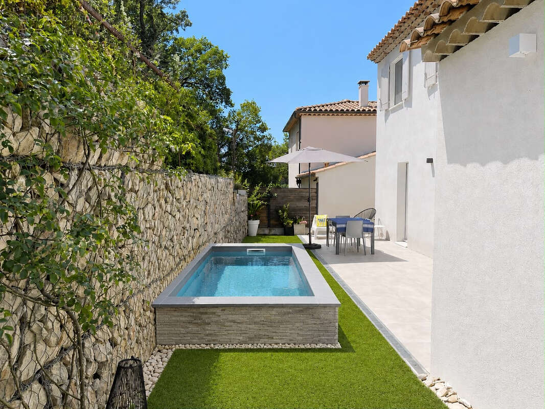 Maison à VENELLES