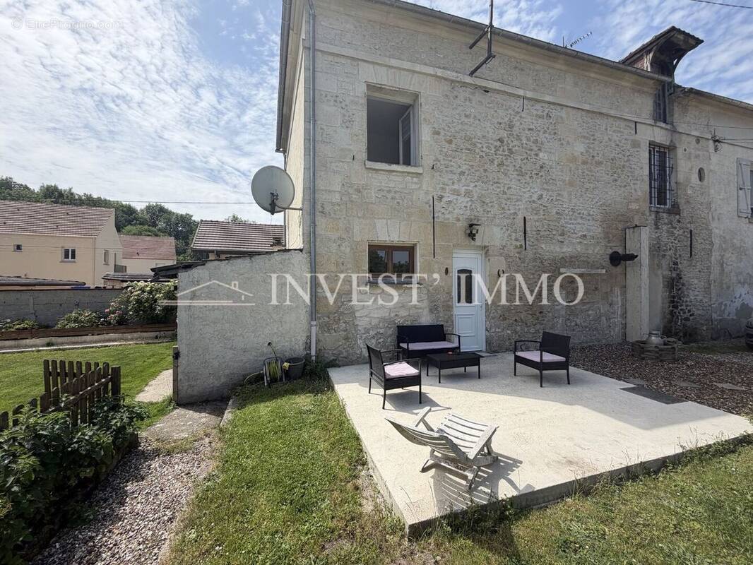 tempImage46J1yW - Maison à LAIGNEVILLE