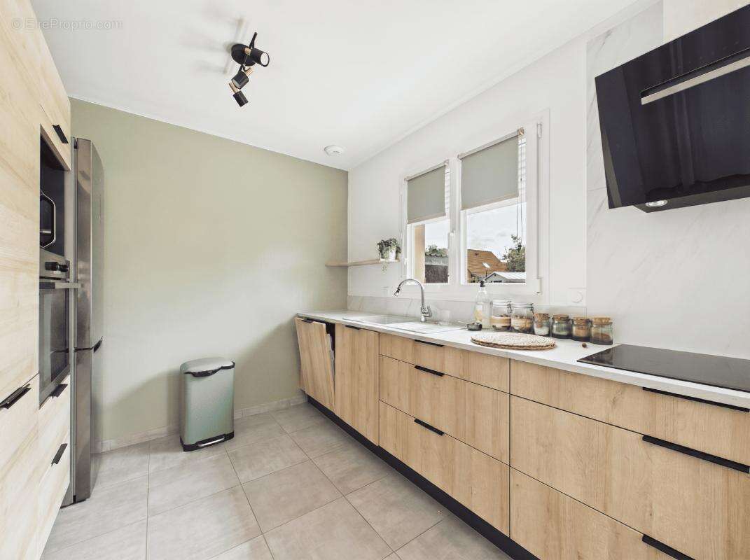 Maison 78 m² à Hergnies  - photo 4