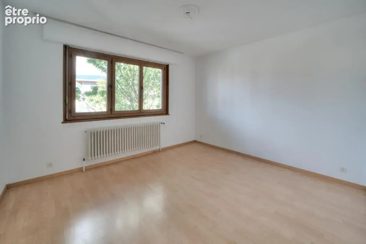 Appartement 4 pièces 92 m² à vendre à Bellegarde-Sur-Valserine (01200) - photo 5