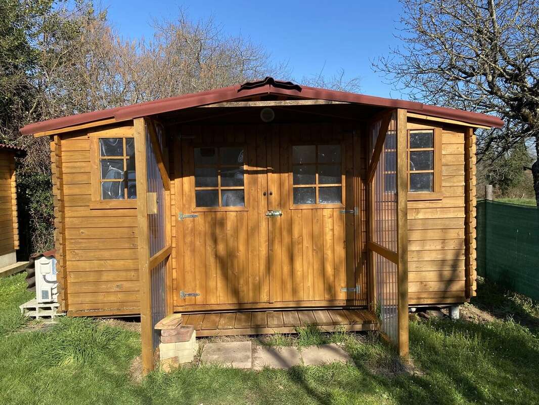 Un ensemble de petites maisons dans un hameau calme - photo 21