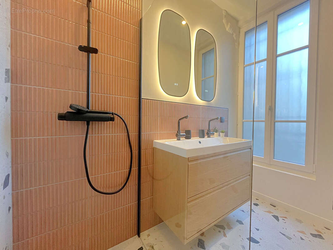 Appartement à FONTENAY-SOUS-BOIS