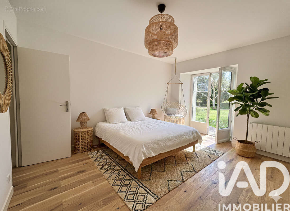 Photo 5 - Maison à HOUDAN