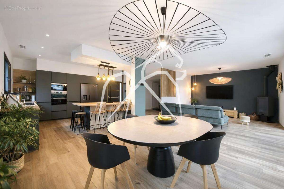 Maison à LATTES