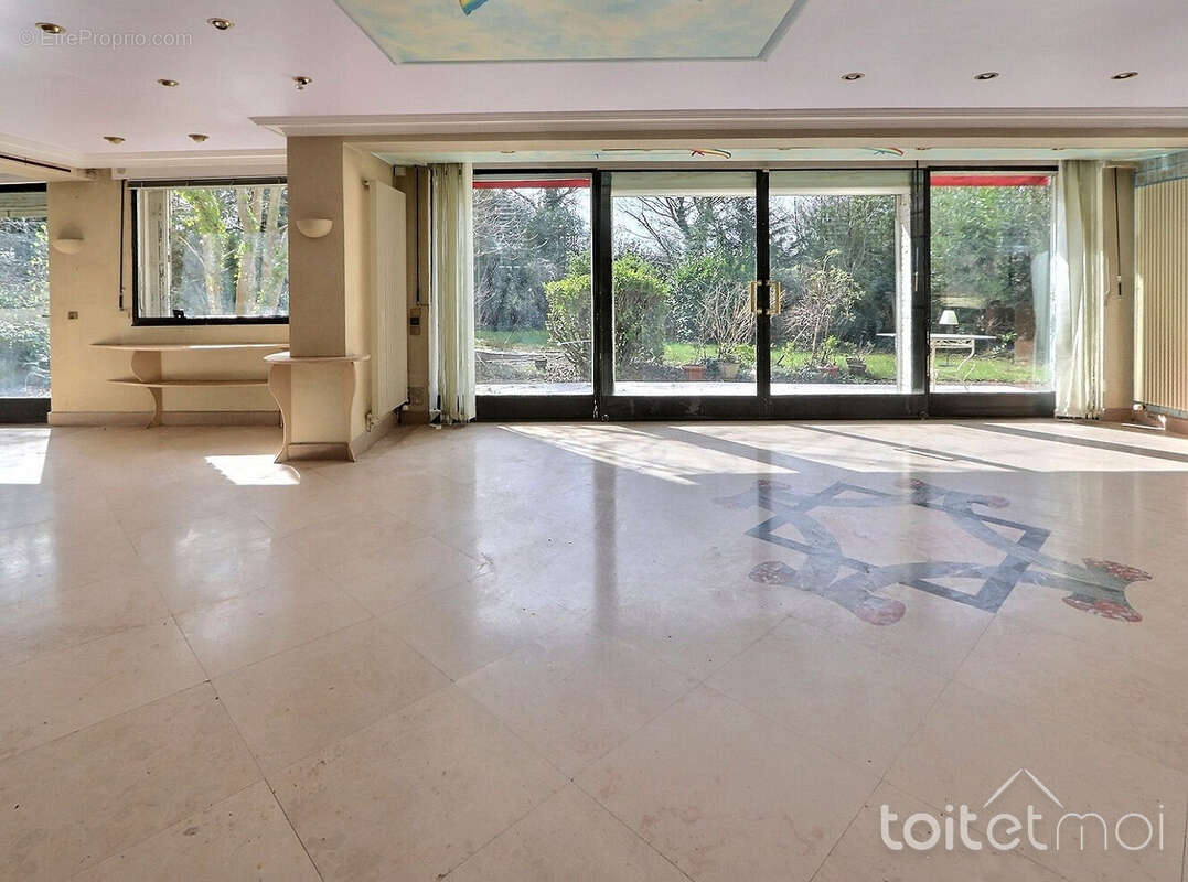 Maison à GIF-SUR-YVETTE