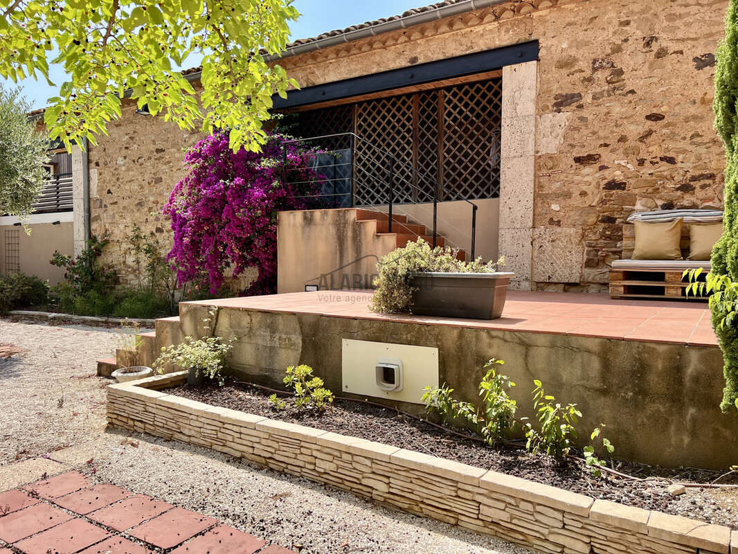 Maison à BOUTENAC