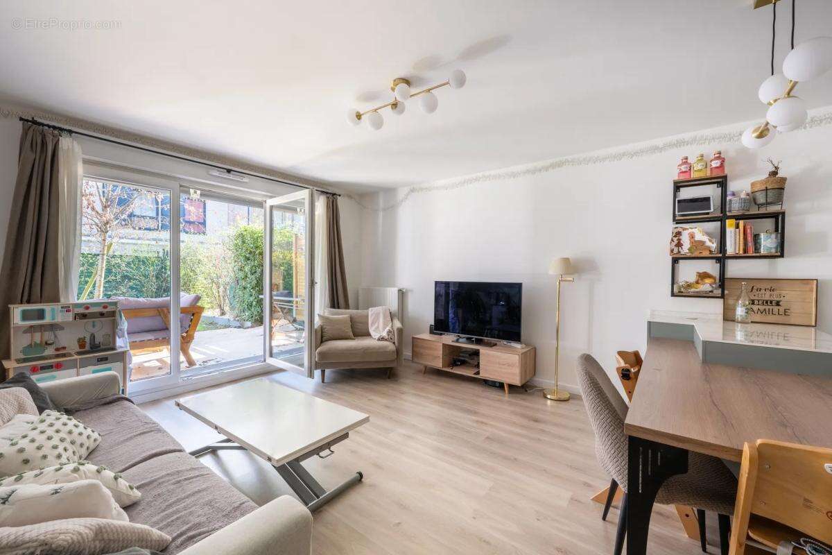 Appartement à MAUREPAS