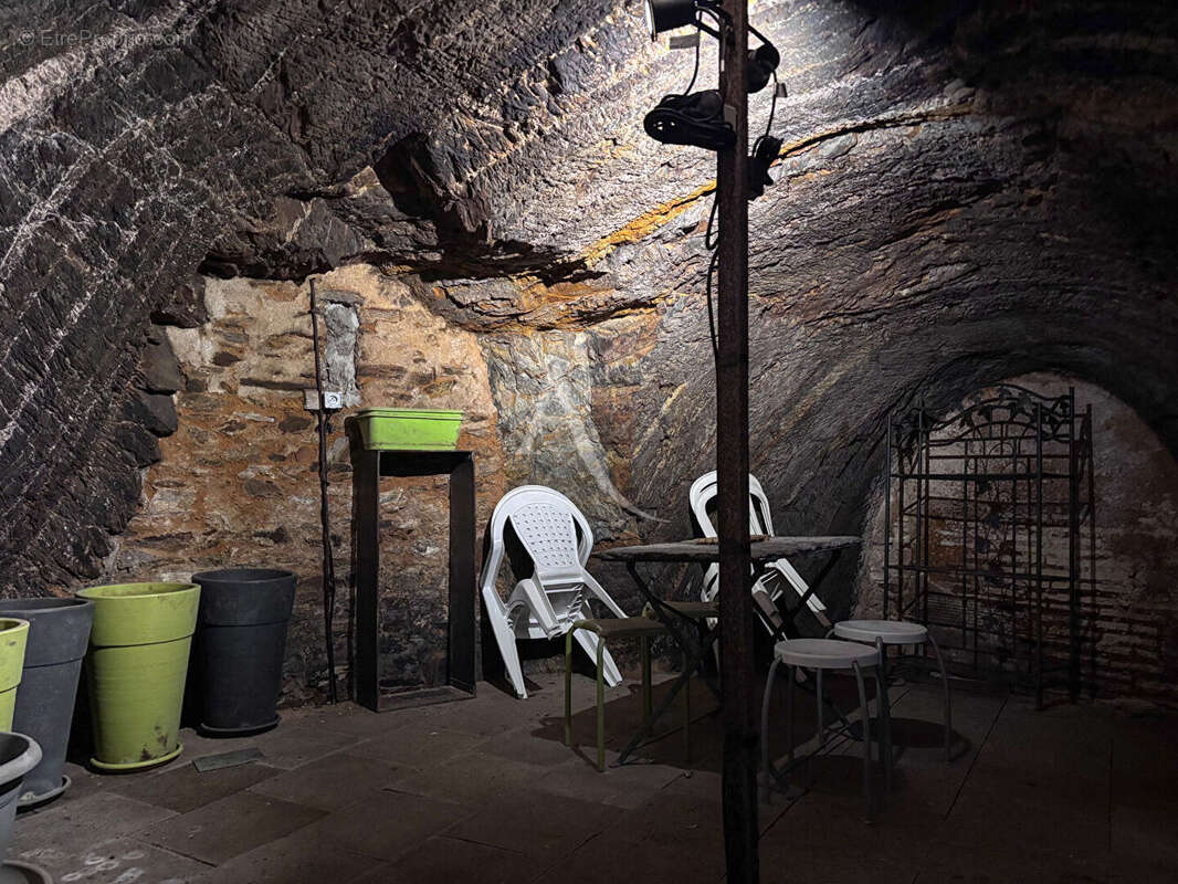 Maison à CHATEAU-GONTIER