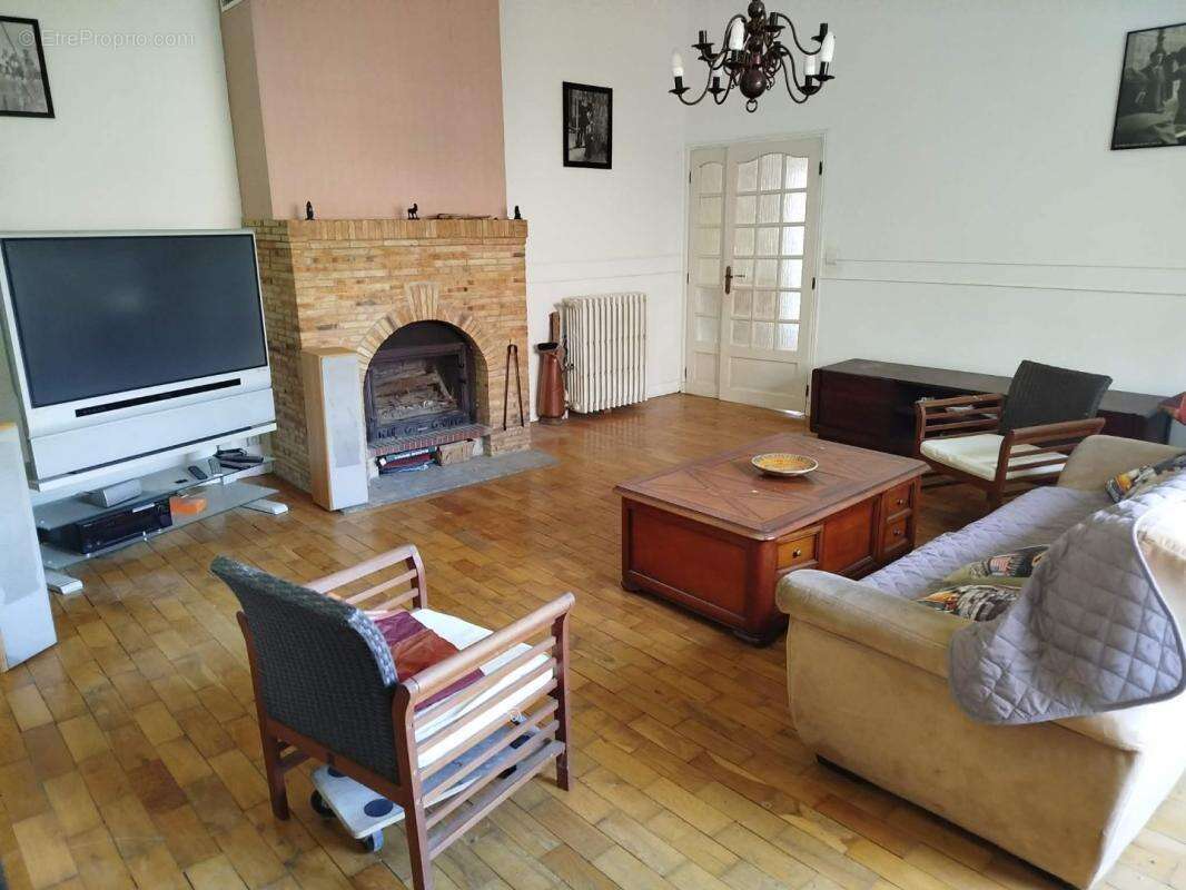 Maison 207 m² à Bosmie-L'aiguille  - photo 10