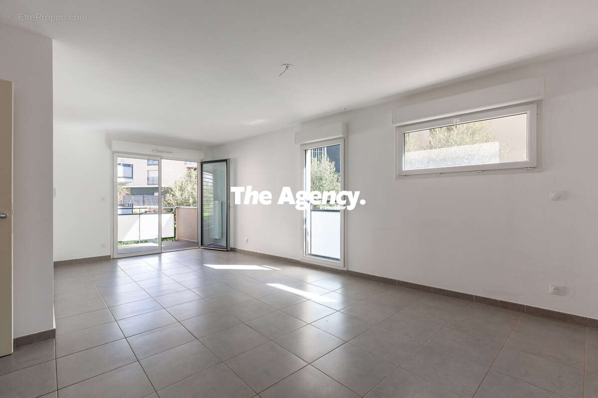 Appartement à MARSEILLE-10E